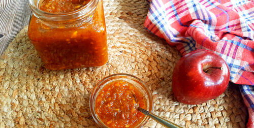 Sweet and Spicy Apple Chutney